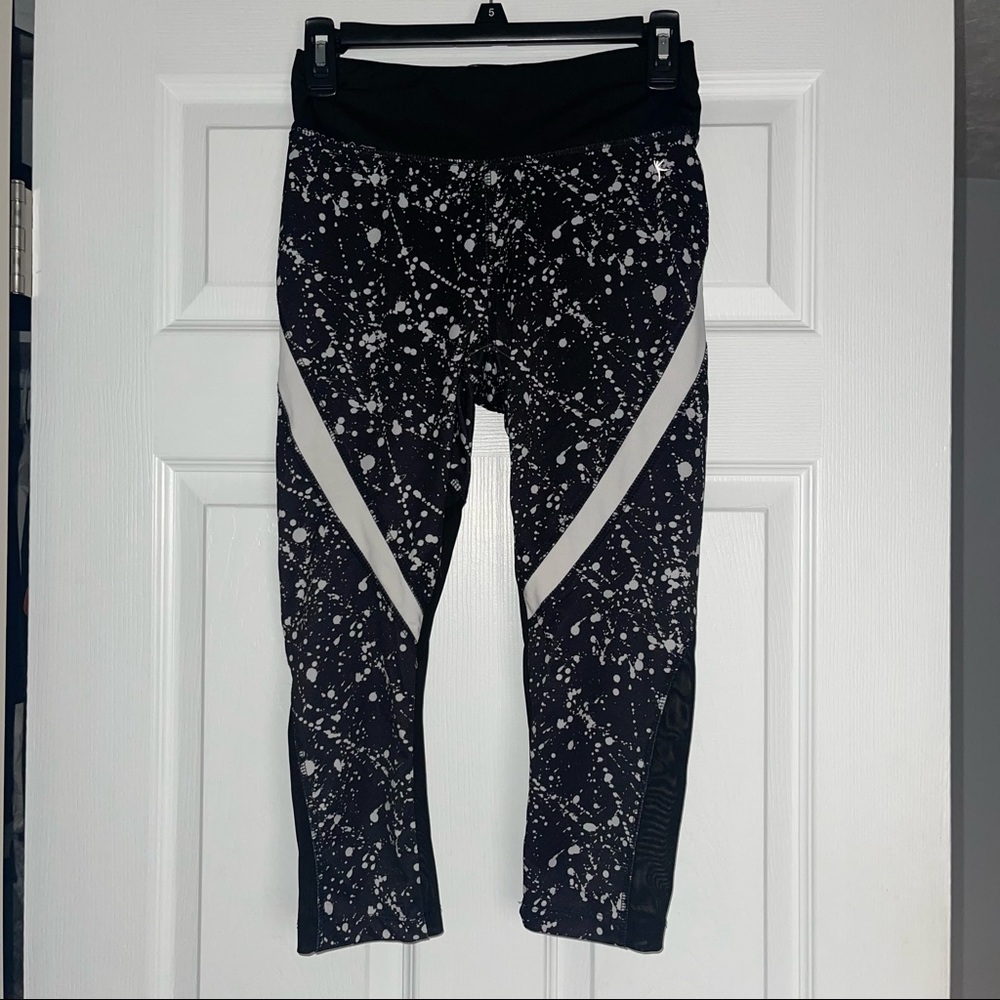 Danskin Black/White Splatter Leggings with Mesh